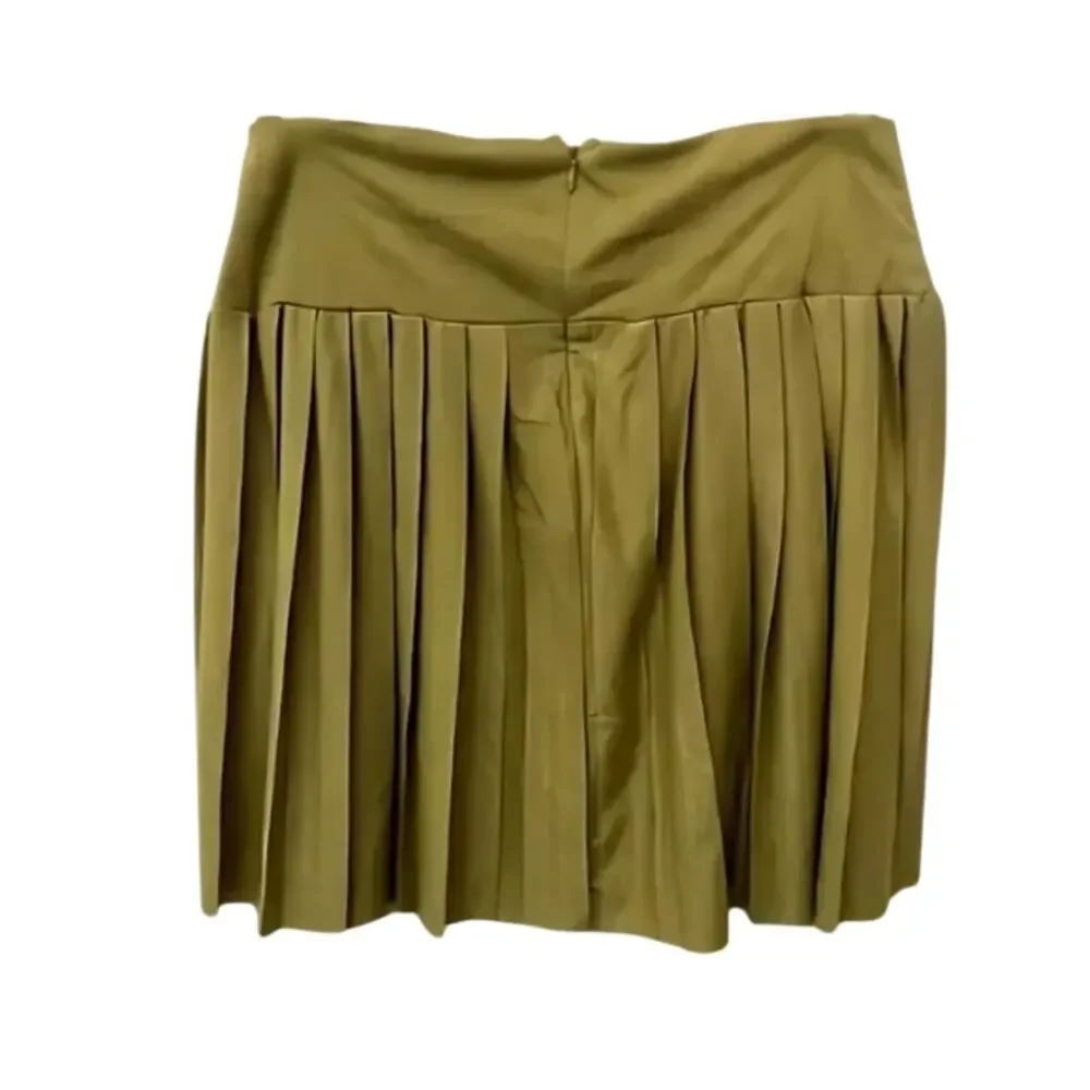 Vero Moda Mini Skirt Wide Waistband Pleated Knit with Back Zip Green Medium NWT